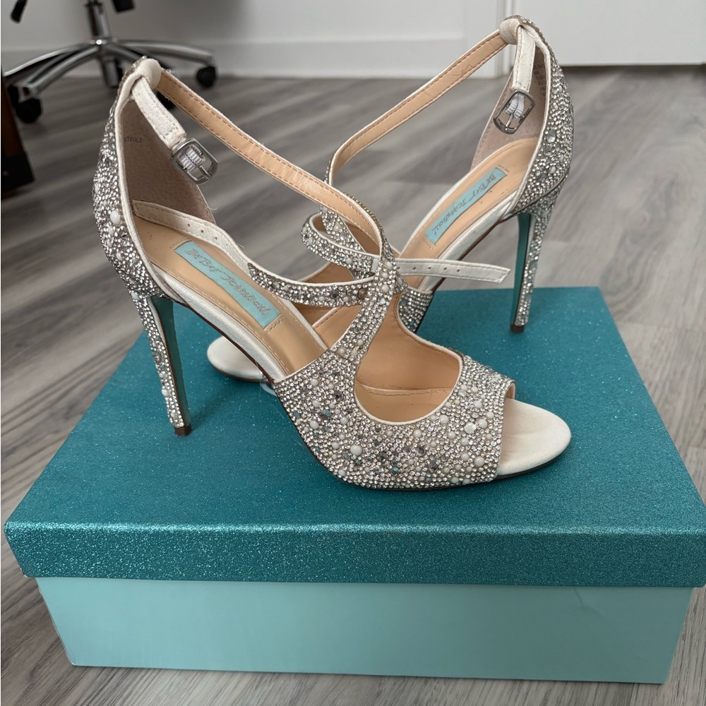 Elegant Silver Strappy Heels
